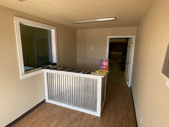 Warehouse with office For Lease: 1311 Industrial Dr, New Braunfels, TX 78130